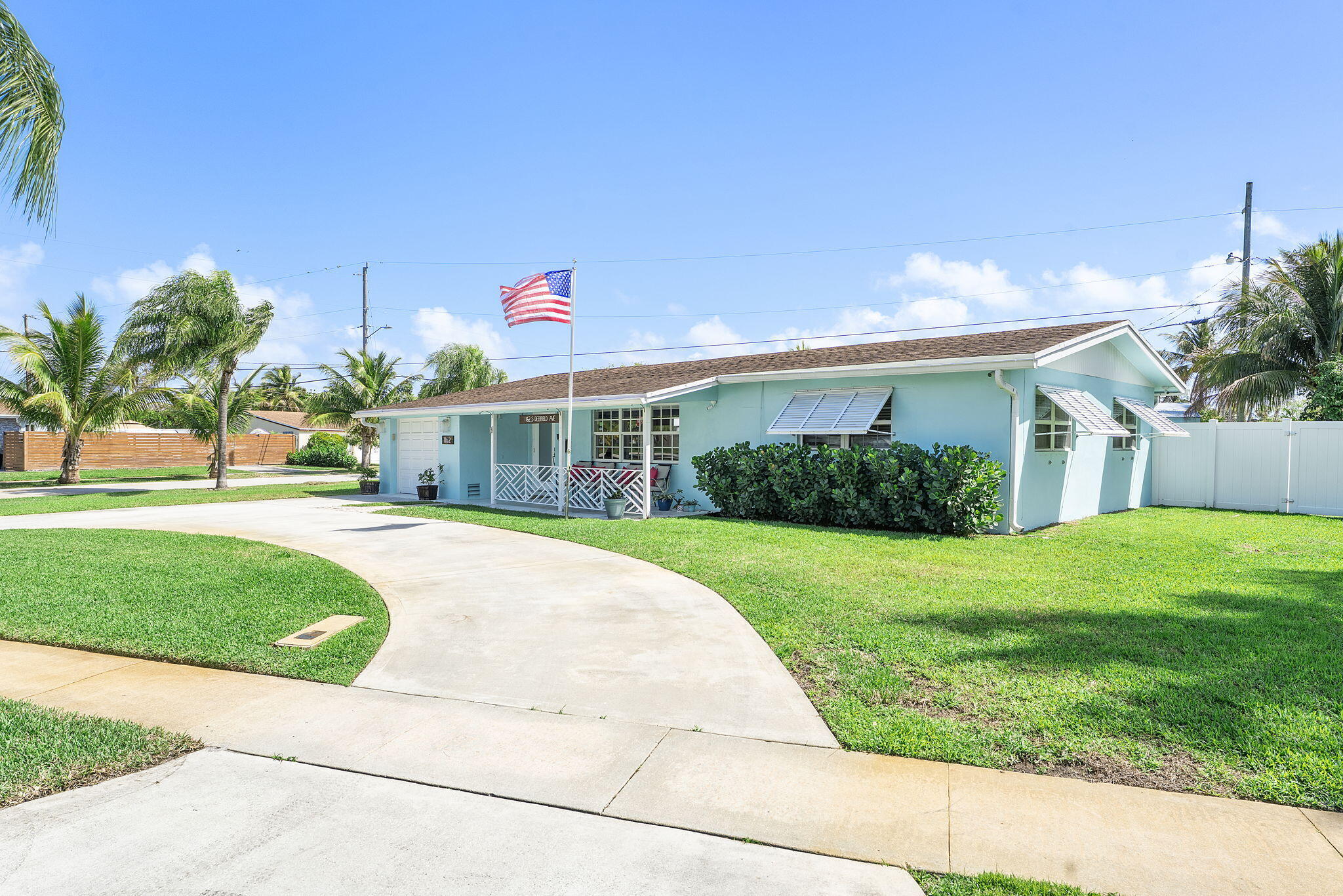 Coral Manor 2nd Add 55-37 - Residential