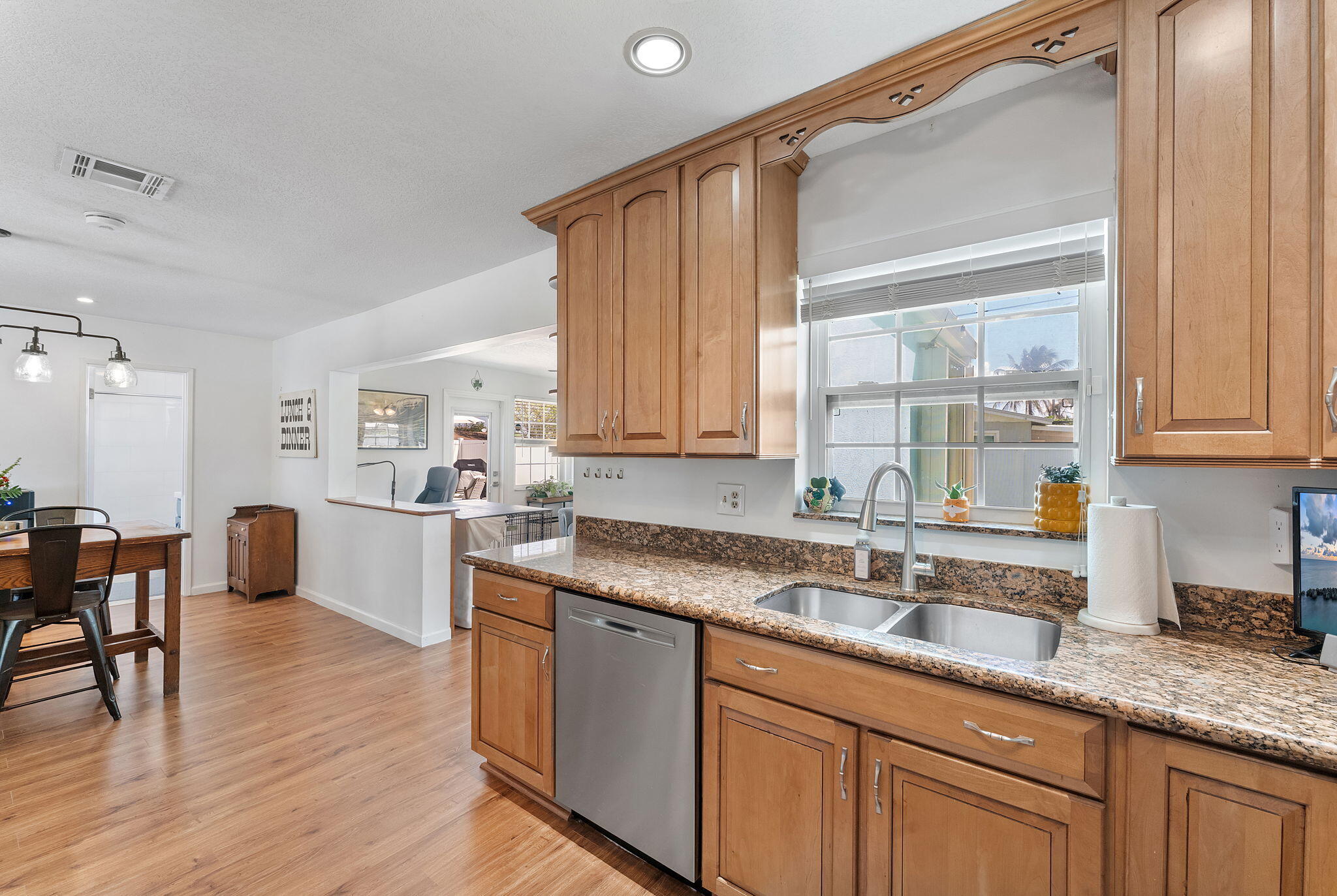 Coral Manor 2nd Add 55-37 - Residential