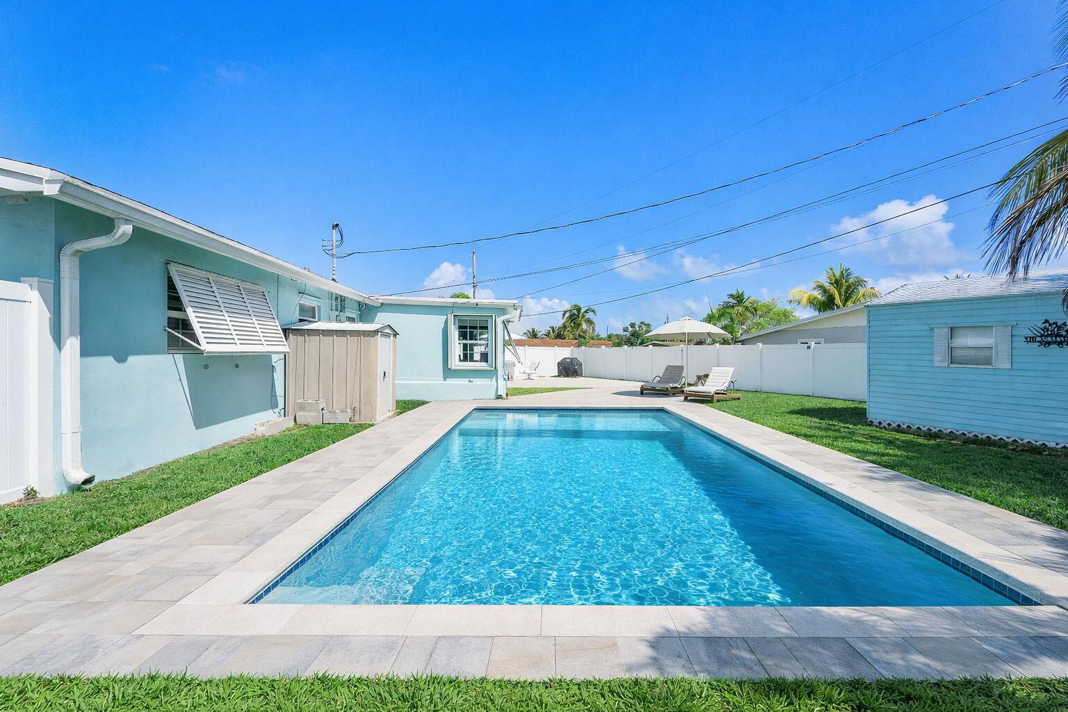 Coral Manor 2nd Add 55-37 - Residential