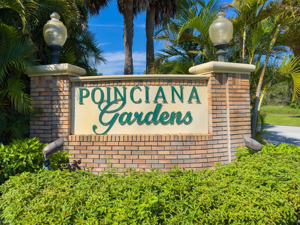 Photo of 8305 SE Boxwood Lane, Hobe Sound, FL 33455 (MLS # R11051272)