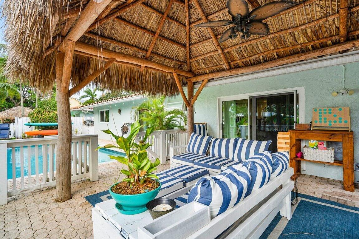 SNUG HARBOR SEC ONE - Residential