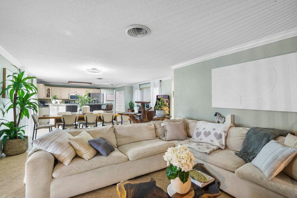 SNUG HARBOR SEC ONE - Residential