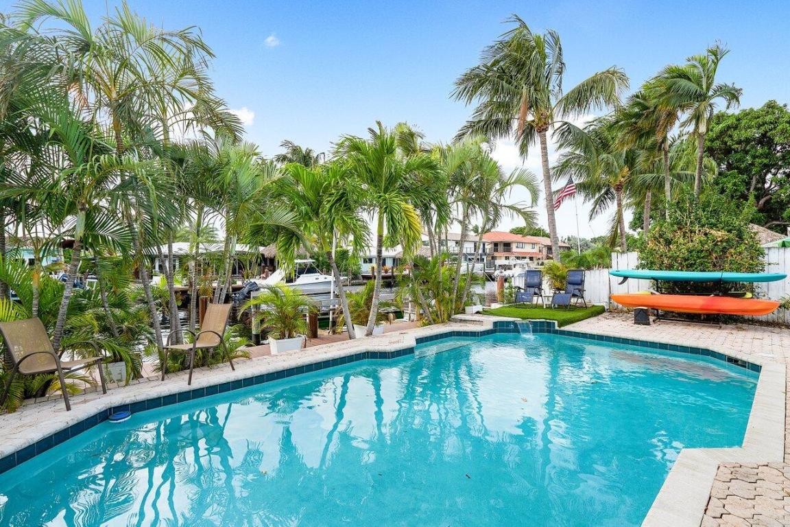 SNUG HARBOR SEC ONE - Residential