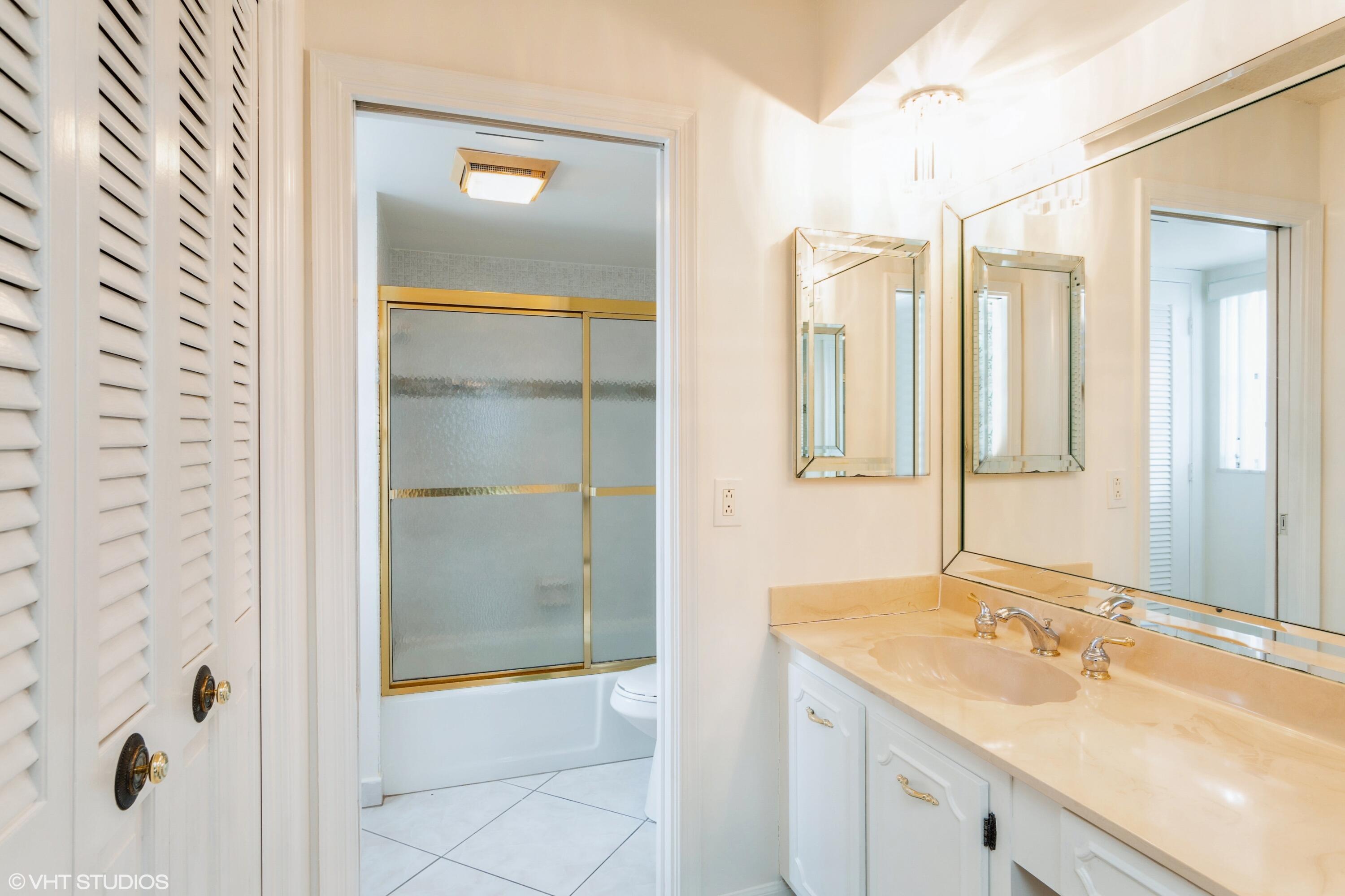 ATLANTIS SHERBROOKE VILLAS EAST CONDO - Residential Lease