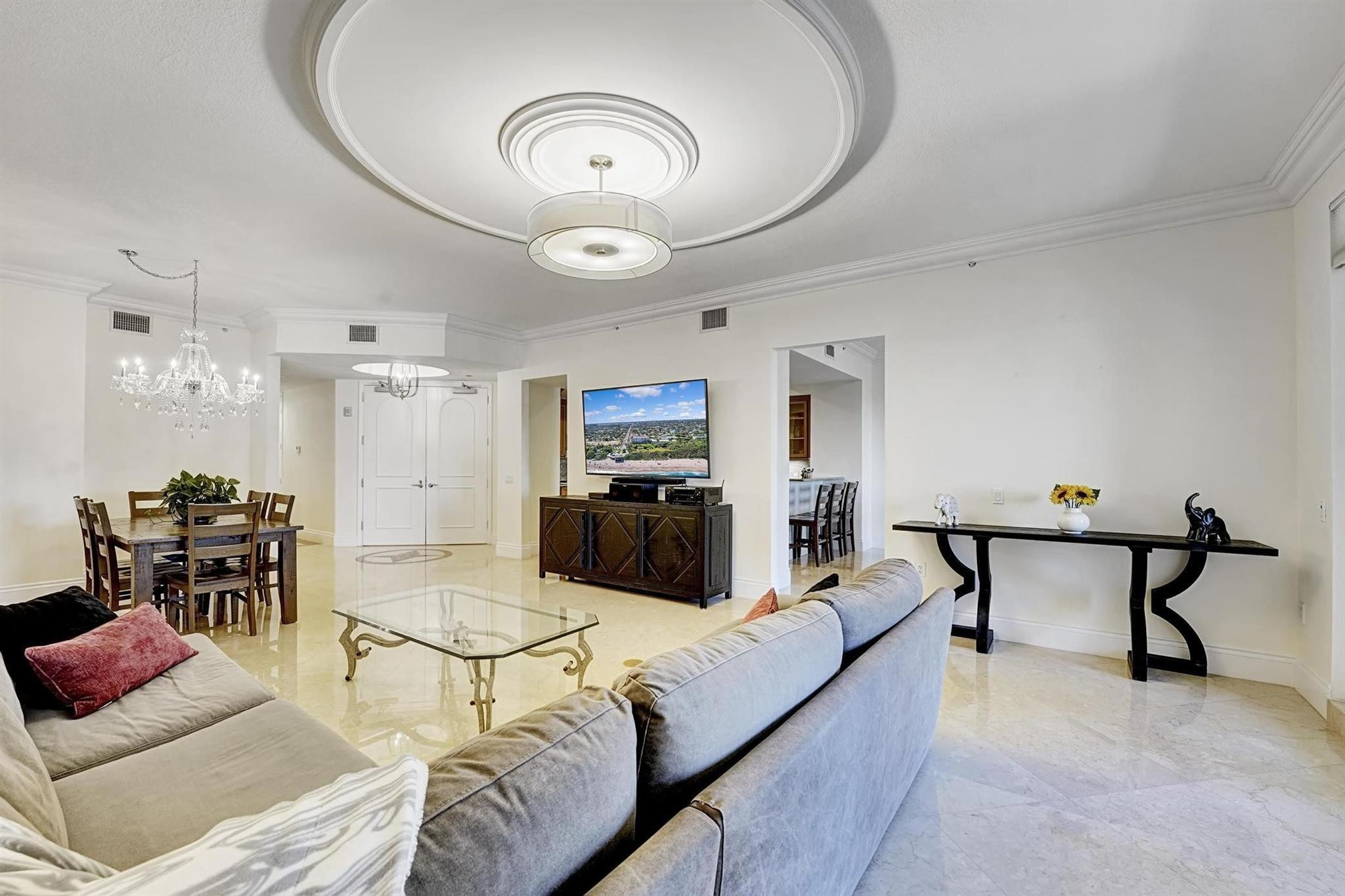 1 N Ocean Boulevard 403