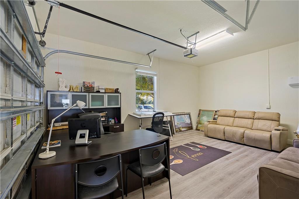Heron Bay North 3 176-73 - Residential