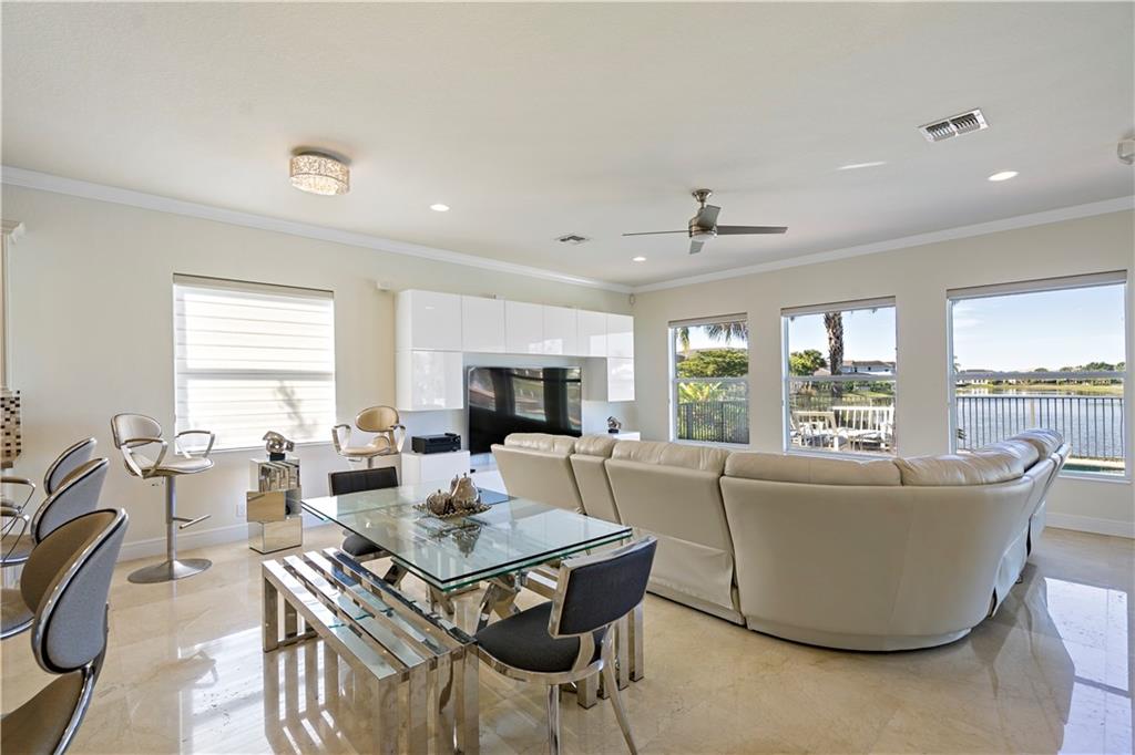 Heron Bay North 3 176-73 - Residential