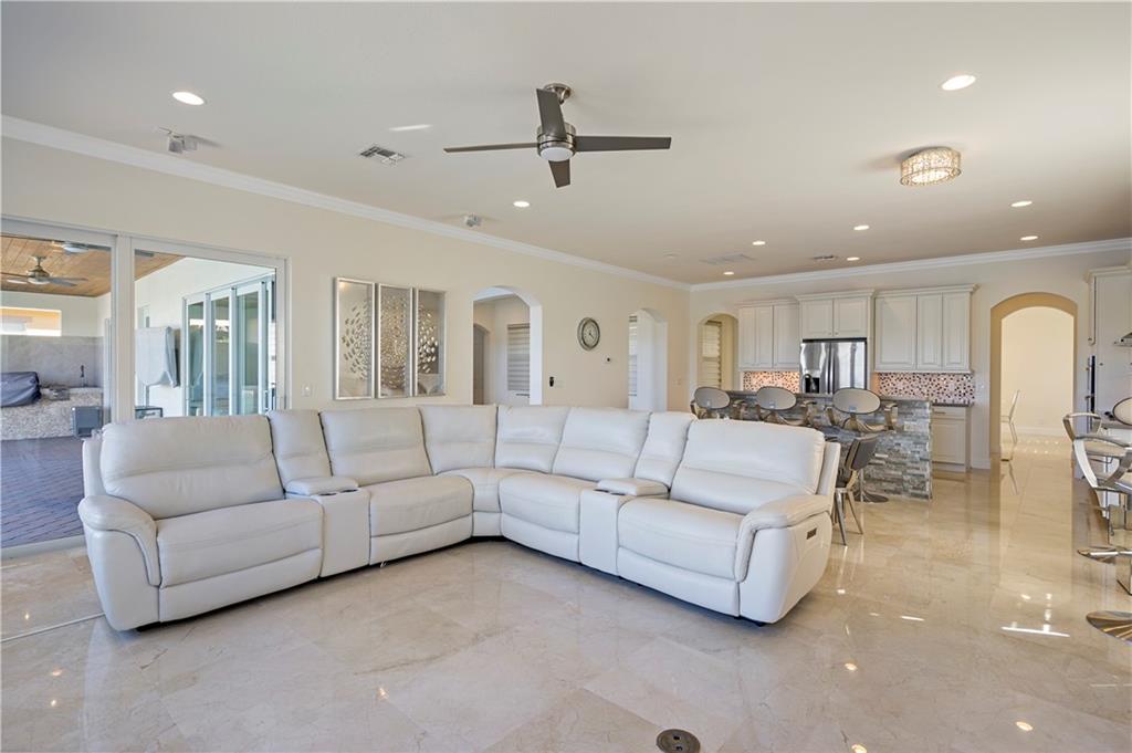 Heron Bay North 3 176-73 - Residential