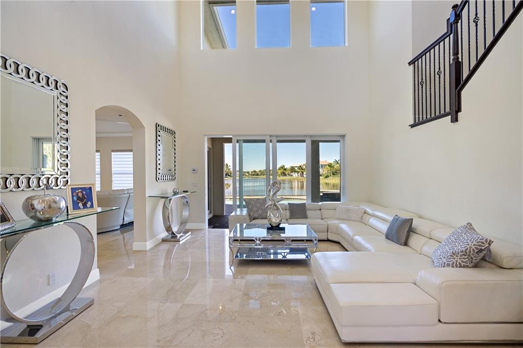 Heron Bay North 3 176-73 - Residential
