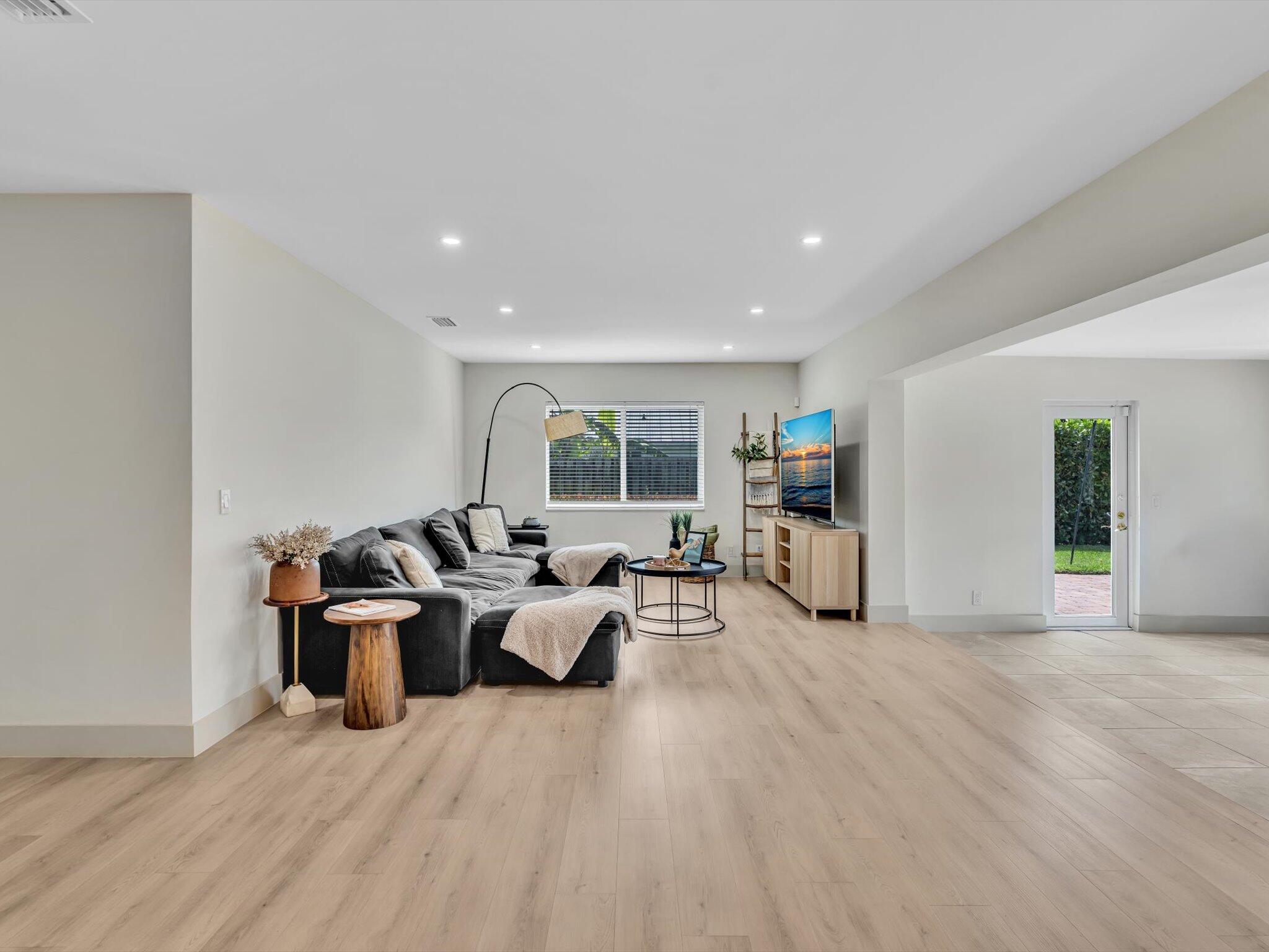 SHERWOOD PARK - Residential