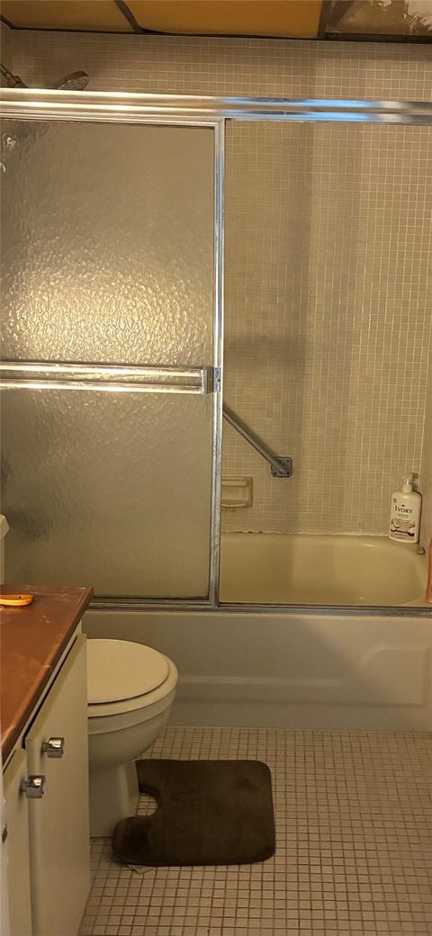 3321 NW 47th Ter 423 Lauderdale Lakes FL 33319