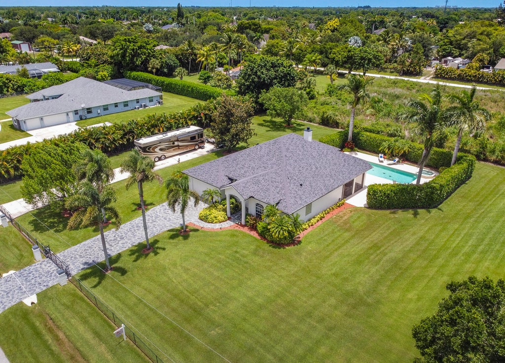 Photo of 16142 76th Trail N, Palm Beach Gardens, FL 33418 (MLS # R11104459)