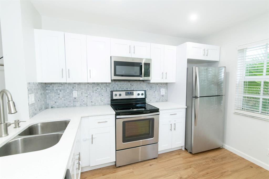 PLUM AT BOCA POINTE CONDOS ONE THRU 15 FILED IN OR - Residential