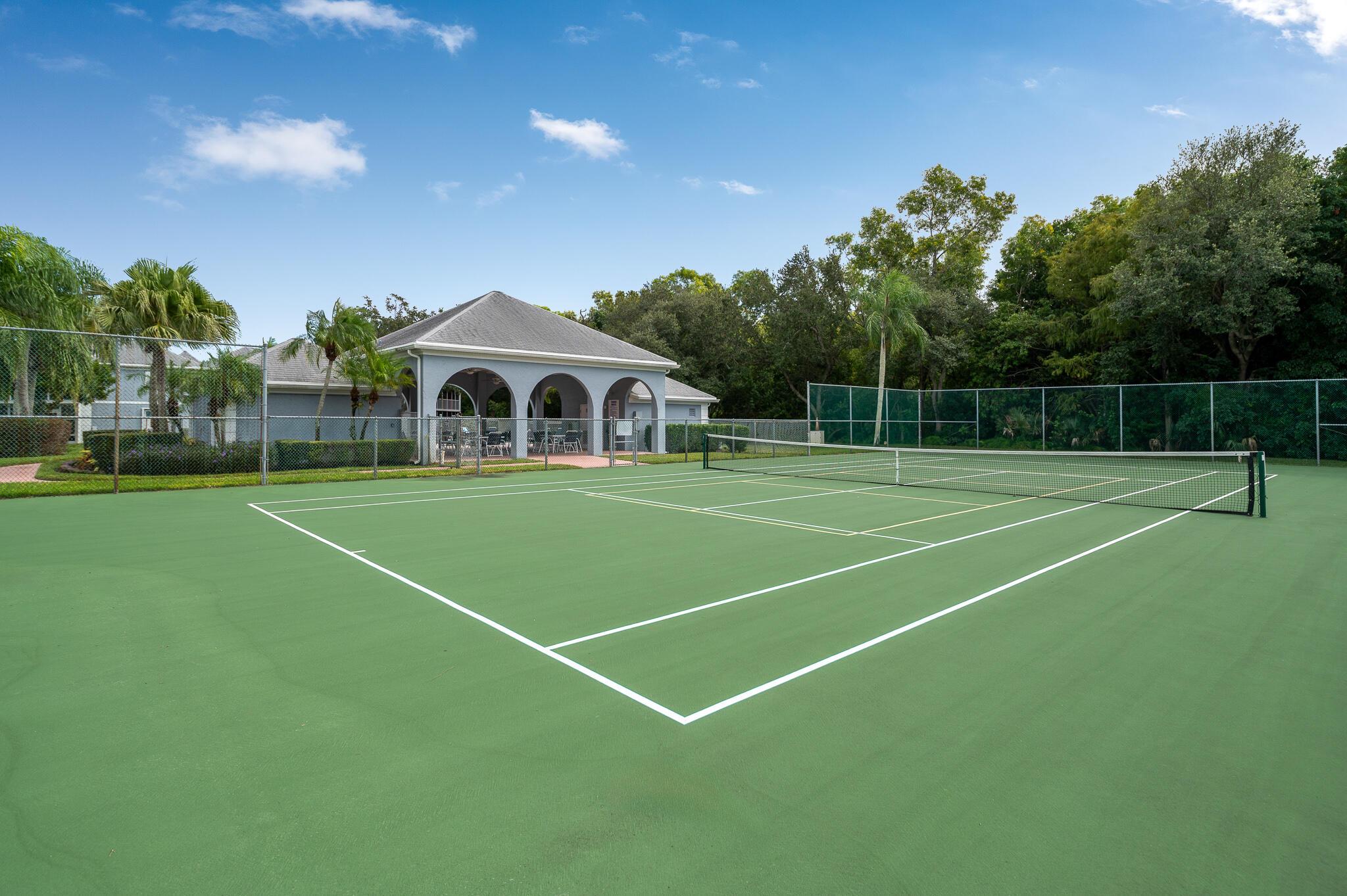 THE VILLAGE OF STUART CON - Residential Lease