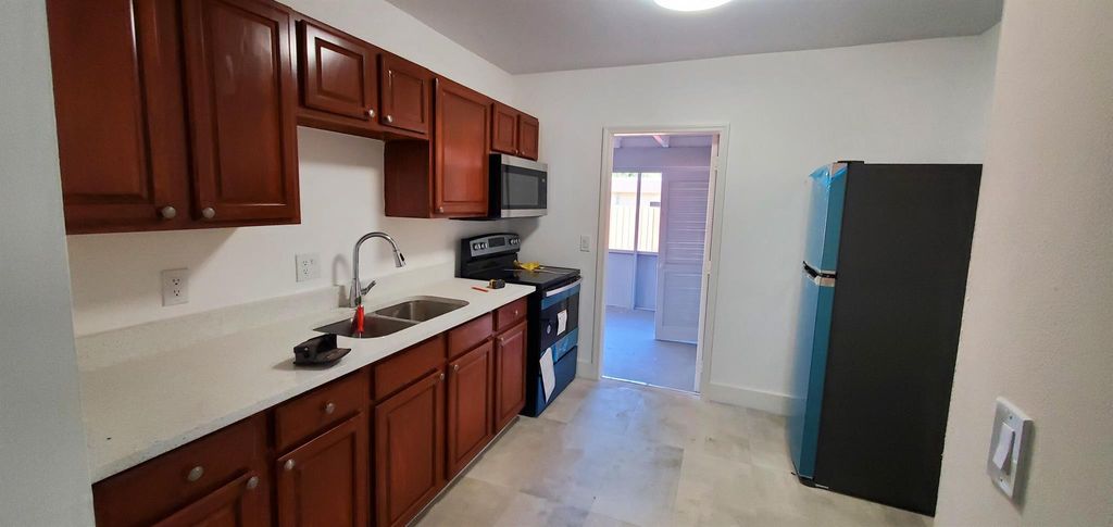 Photo of 2876 N Dixie Highway, Boca Raton, FL 33431 (MLS # R11099284)
