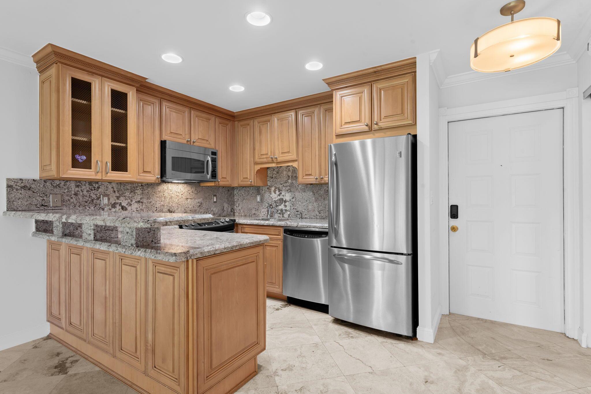 GREENSWARD VILLAGE CONDO - Residential