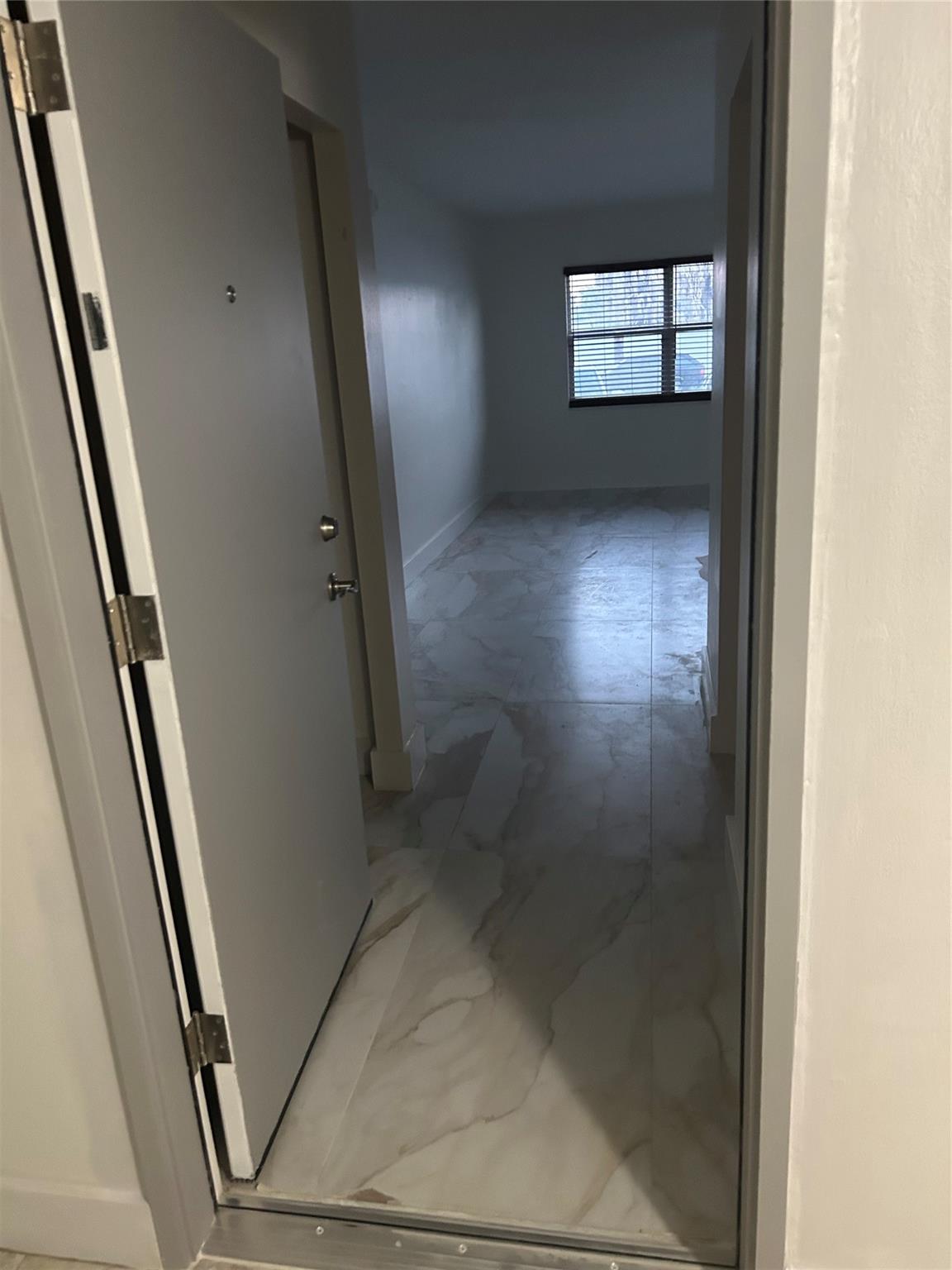 550 Bayshore Dr 102