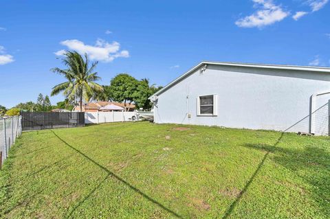 A home in Lake Worth