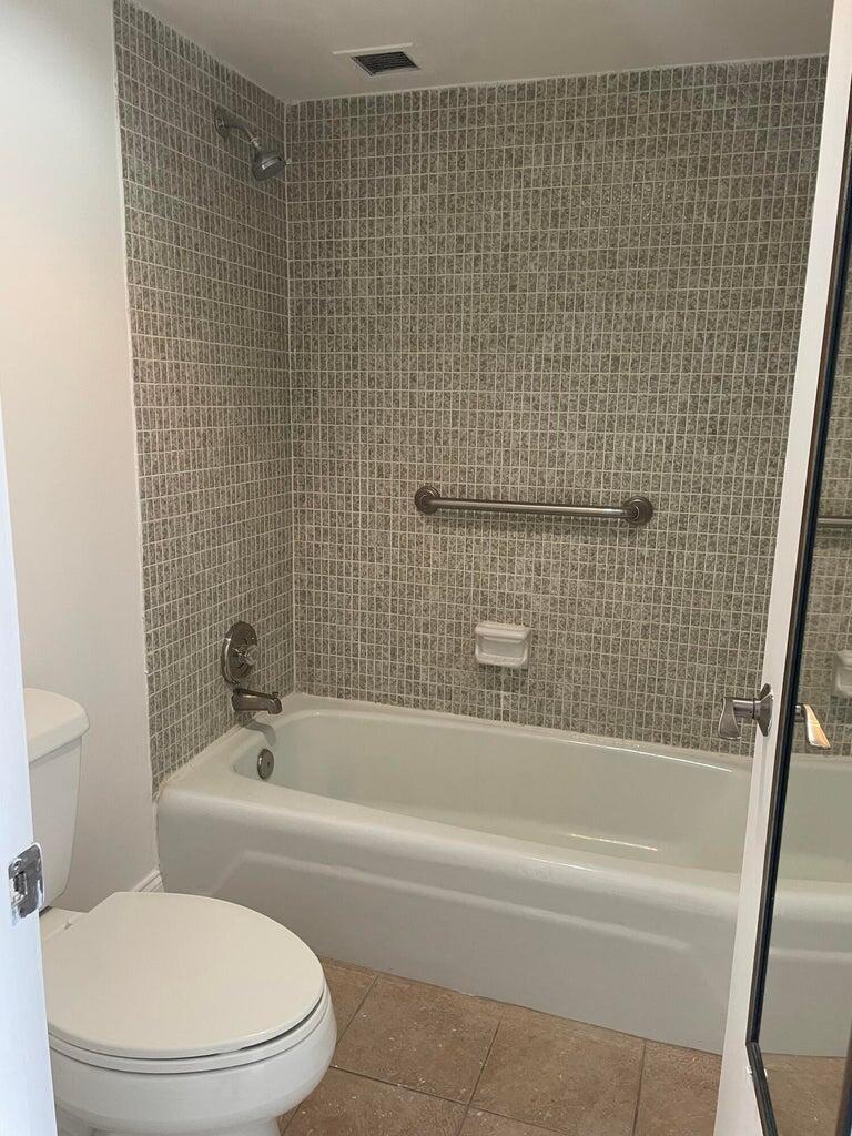 BOCA BAYOU - Residential