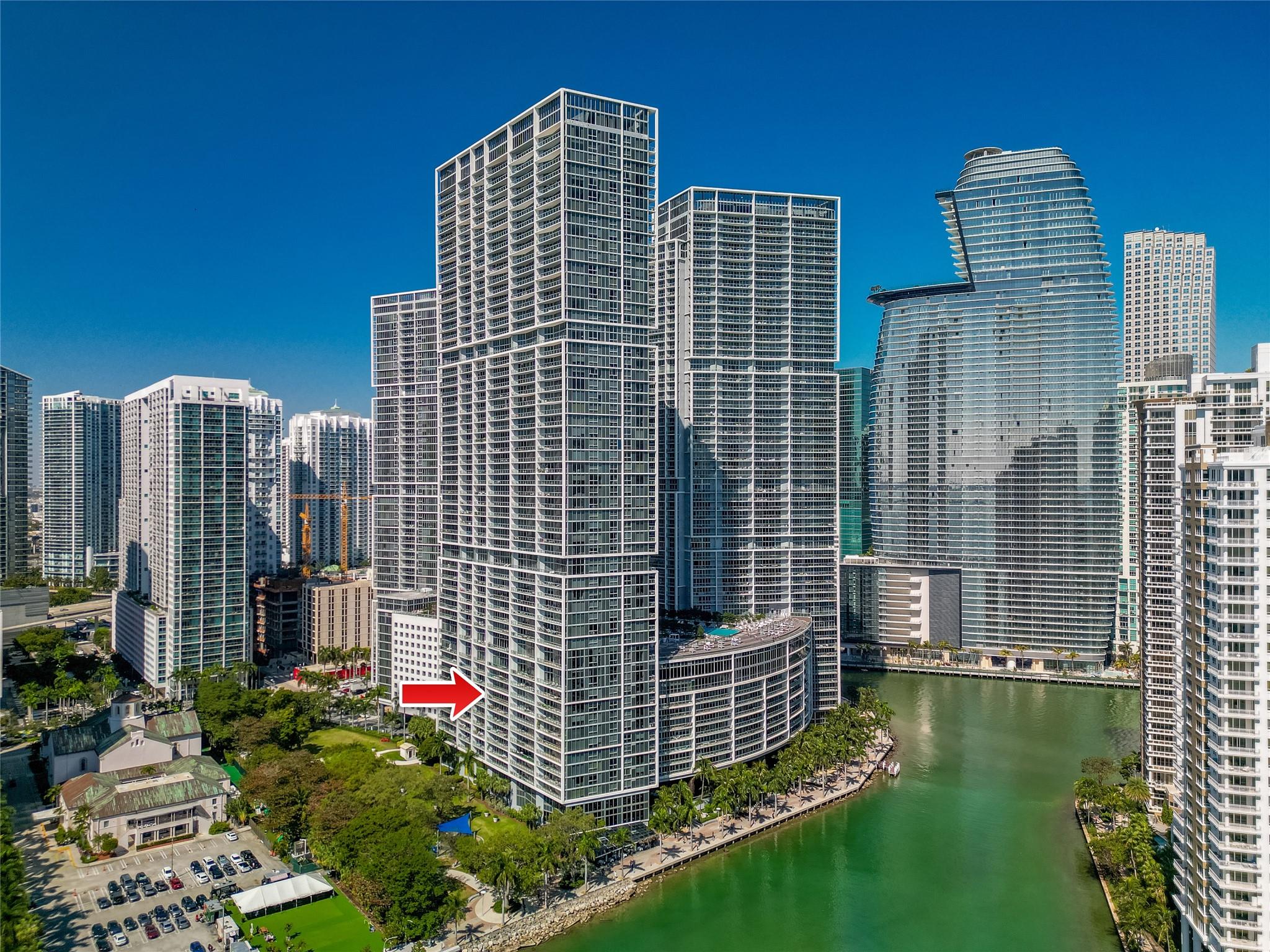 Enjoy the tranquil view of the grounds and waterview from this corner unit seldomly available for sale. Residents will enjoy fine dinning at 2 bayside restaurants. There's full-time concierge staff offering a full range of services including housekeeping, laundry and dry cleaning, 24-hour valet service and much more. Take advantage of the ten-acre enclave and approximately to stroll, jog or walk your dog. There's a convenient dock for residents and visitors to moor their vessels for a few moments or a few hours. Amenities include fully equipmented gym, SPA, steam room, saunas and lockers. Walk to Brickell City Centre for your latest fashions, dinning and movies. Located with in minutes to Wynwood Fashion District, Bayfront Park, Kaseya Center for concerts and just a short drive to SoBe.