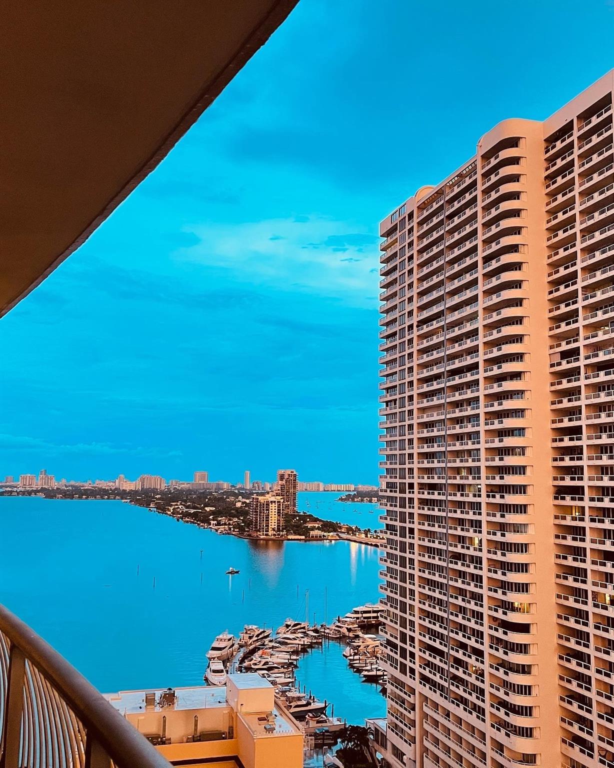 * Ask about our: Move In Specials * Discover upscale urban living at Opera Tower Miami! This fully furnished, meticulously appointed condo at 1750 N Bayshore Drive offers breathtaking city and bay views from your private oasis. The unit boasts all tile floors, a newly updated dishwasher and washer/dryer, and modern minimalist furnishings throughout. Located in the vibrant Edgewater neighborhood, you'll enjoy unparalleled convenience with direct access to Miami's thriving financial district, world-class dining, upscale boutiques, and cultural attractions. Just steps from Margaret Pace Park, ideal for a morning jog or unwinding by the bay. Perfect for a discerning professional seeking a sophisticated, move-in ready residence with exceptional amenities and a seamless commute.
