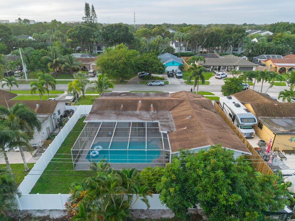 Photo of 4421 NW 2ND Court, Coconut Creek, FL 33066 (MLS # B26056395)