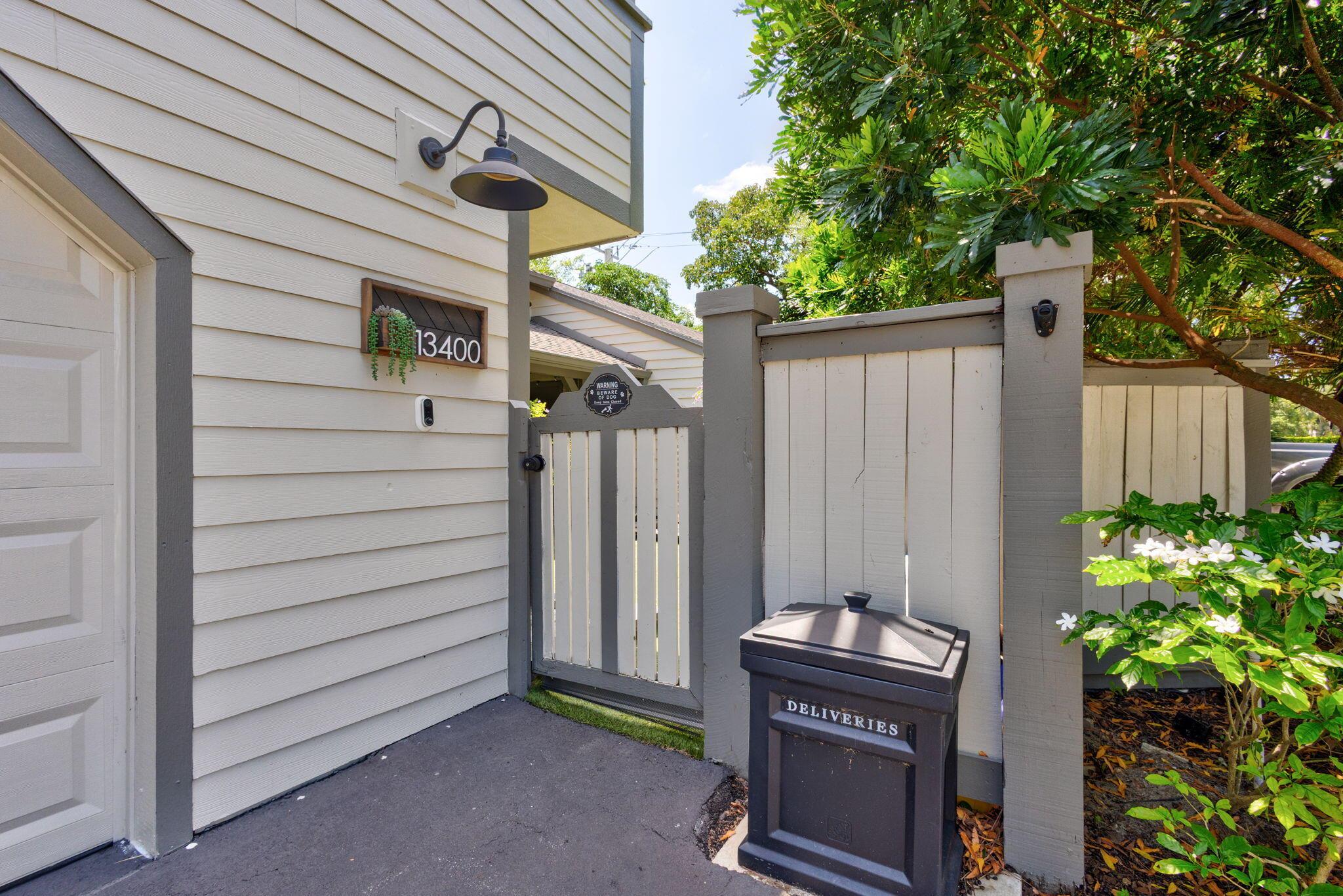 Properties 13400 Bedford Mews Court