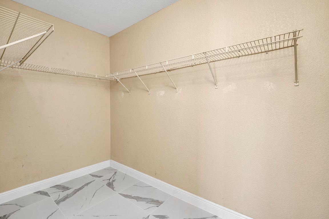 OLIVINE AT THE TOWNSHIP - Residential Lease