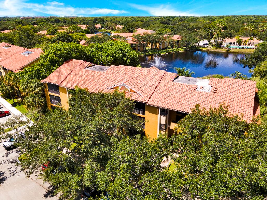 OLIVINE AT THE TOWNSHIP - Residential Lease