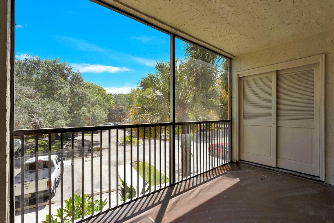 OLIVINE AT THE TOWNSHIP - Residential Lease