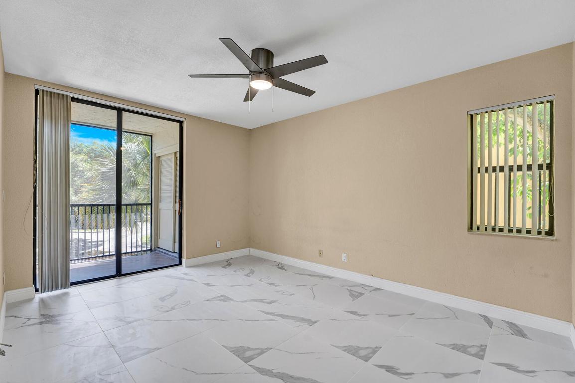 OLIVINE AT THE TOWNSHIP - Residential Lease