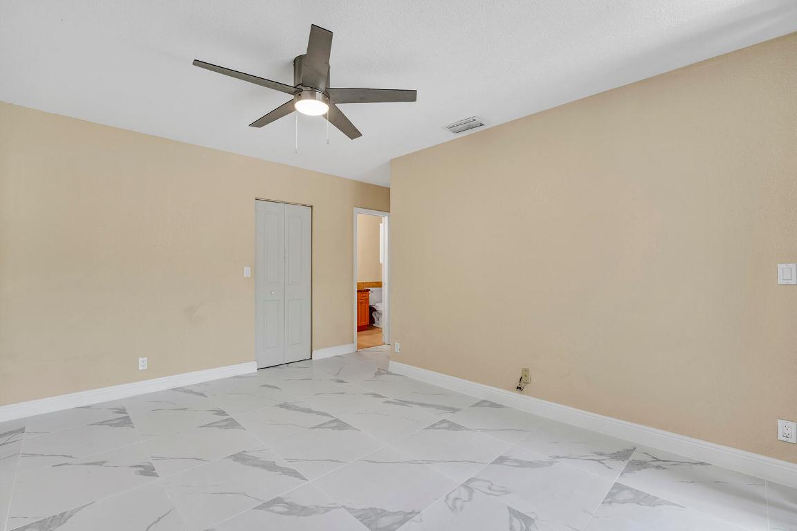 OLIVINE AT THE TOWNSHIP - Residential Lease