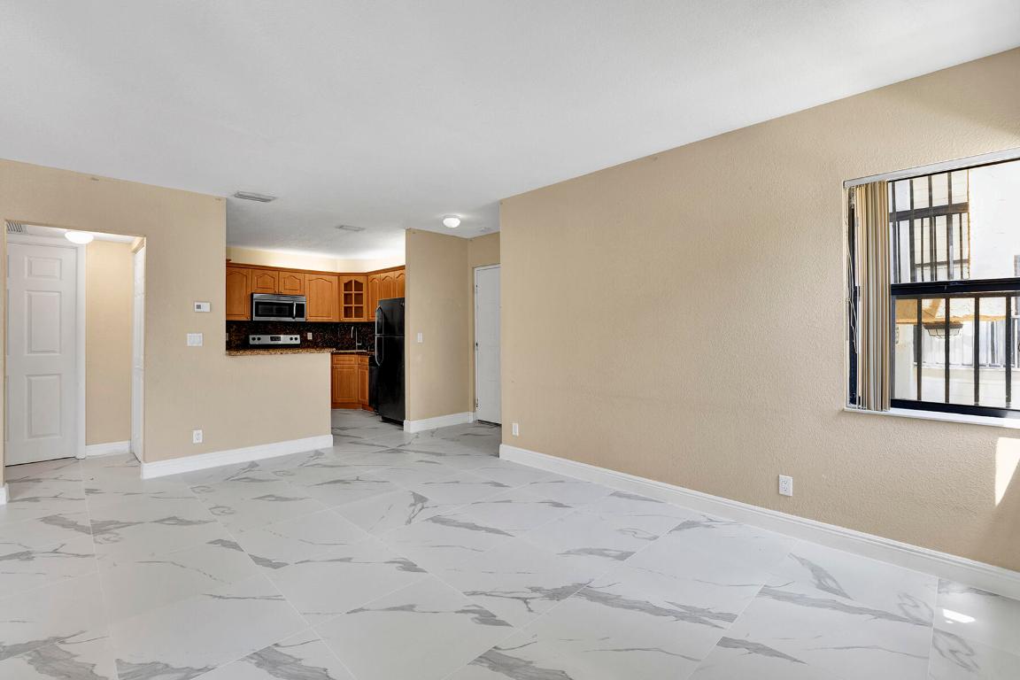 OLIVINE AT THE TOWNSHIP - Residential Lease