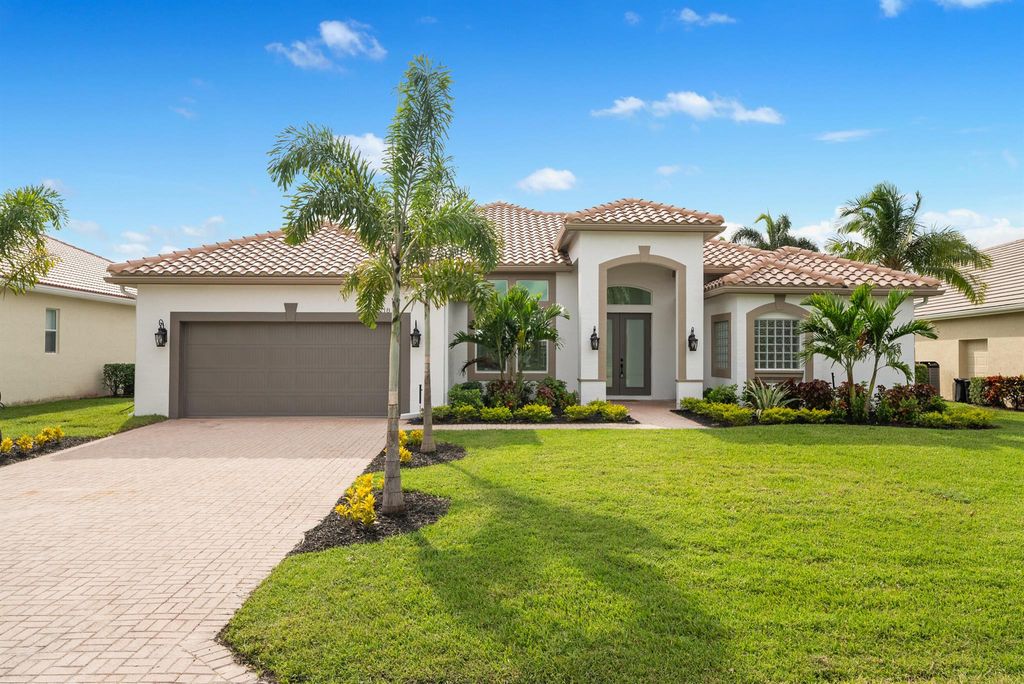 Photo of 2218 SE Stonehaven Road, Port Saint Lucie, FL 34952 (MLS # R11025590)