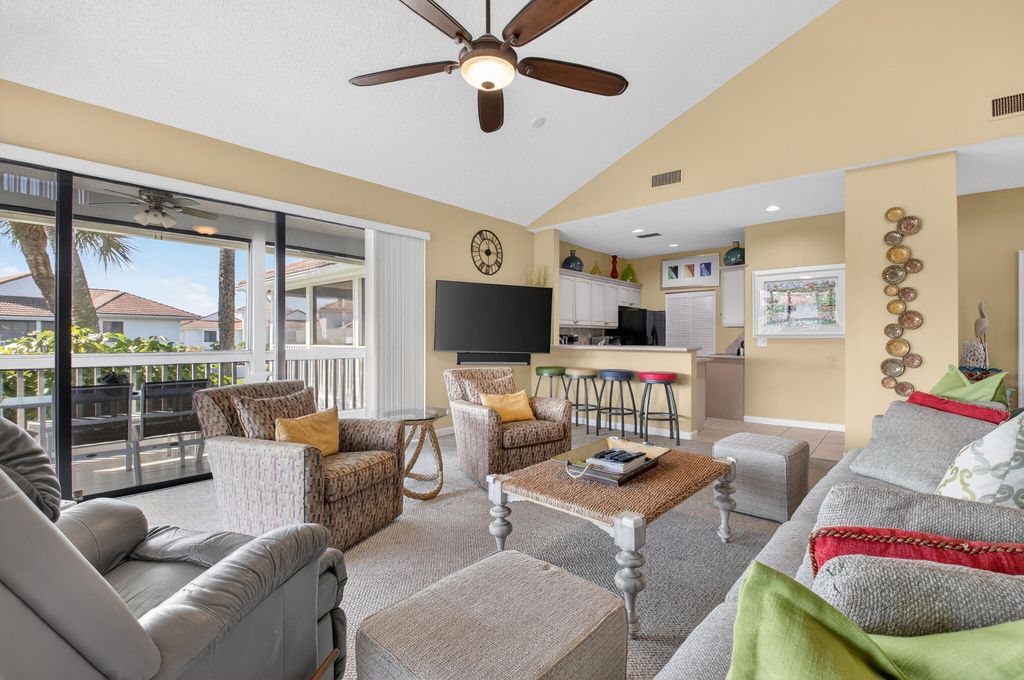 Photo of 19263 Sabal Lake Drive #5094, Boca Raton, FL 33434 (MLS # R11163819)