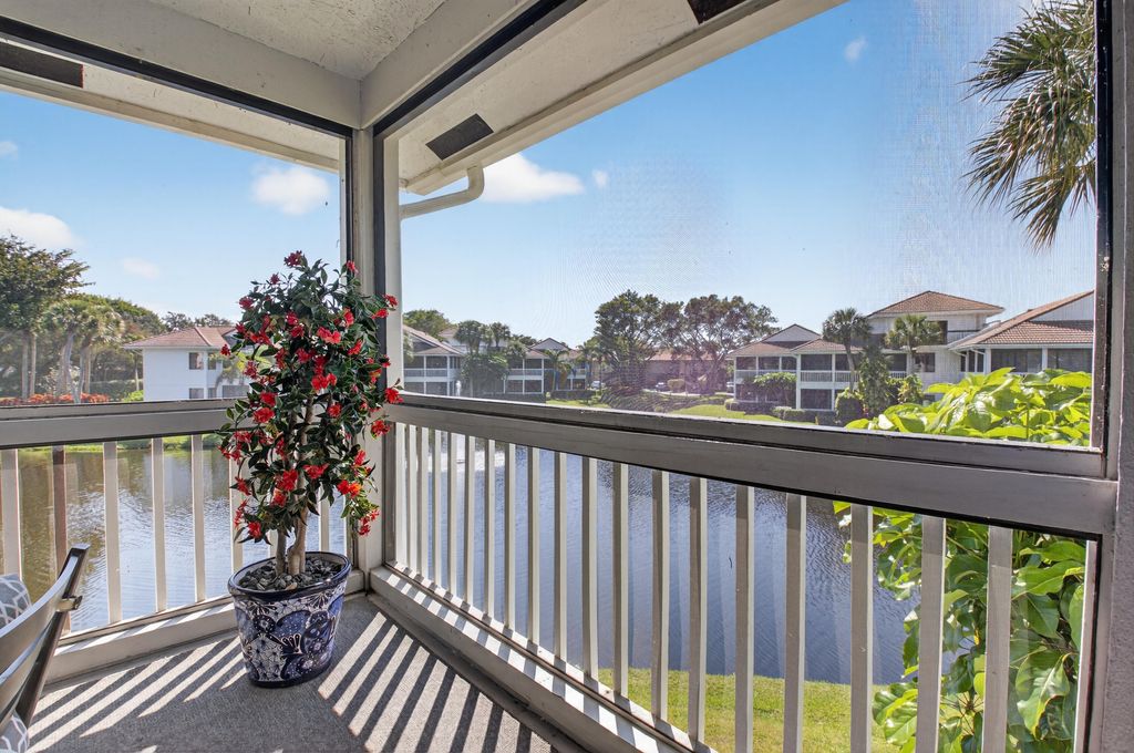 Photo of 19263 Sabal Lake Drive #5094, Boca Raton, FL 33434 (MLS # R11163819)