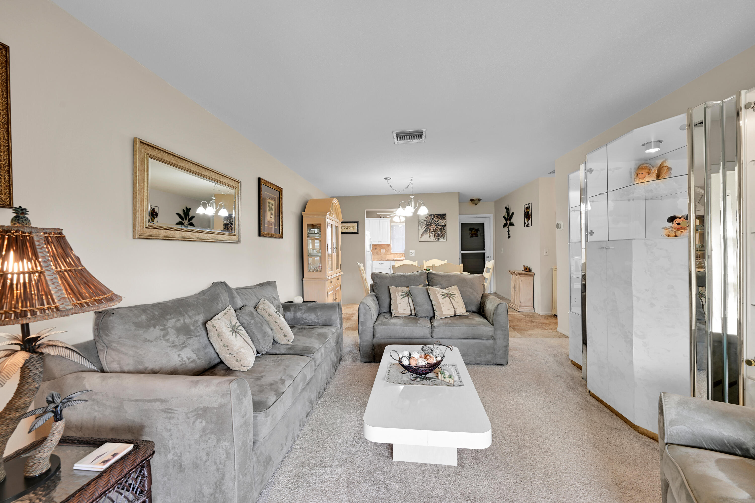 CRESTHAVEN VILLAS 1 CONDO - Residential