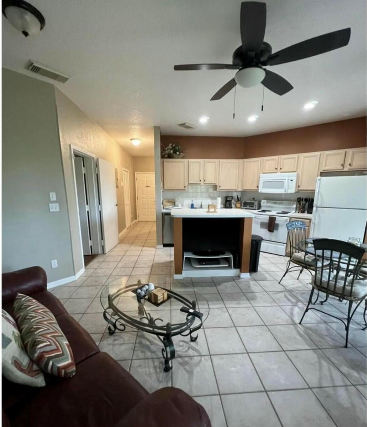 GOLF VILLAS CONDOMINIUM - Residential Lease