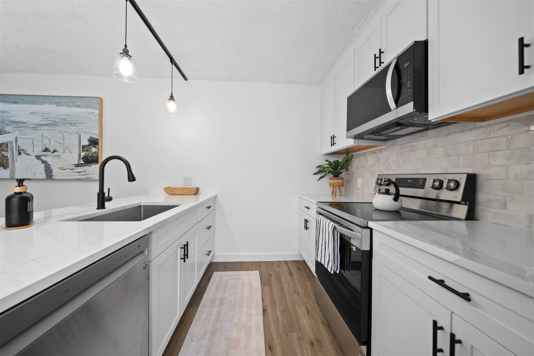 Sunset Trace - Residential