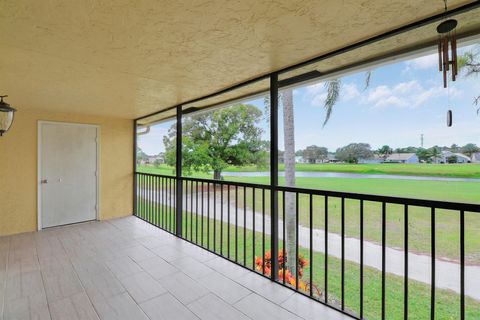 Condominium in Jupiter FL 1112 Keystone Drive Dr 39.jpg