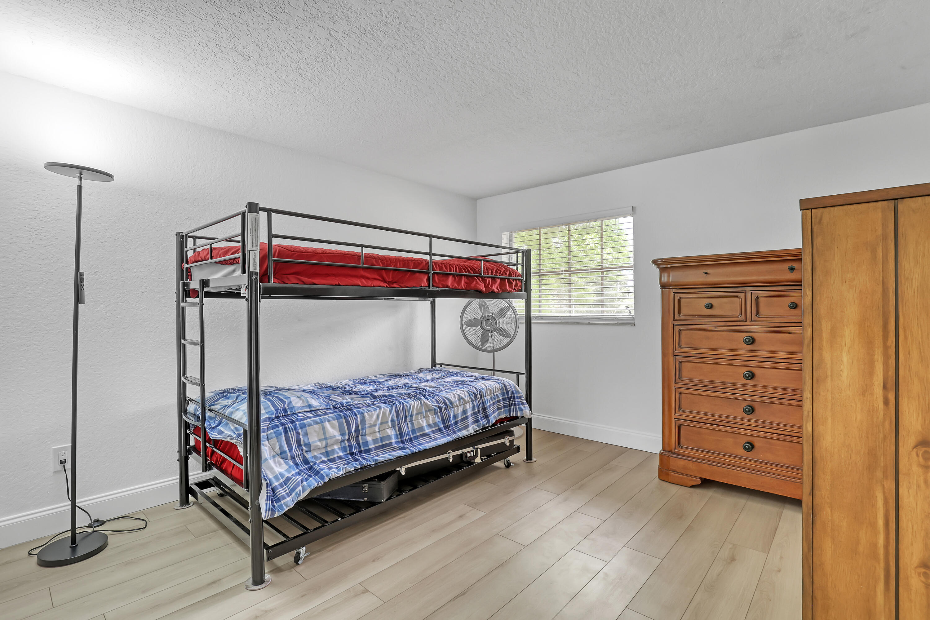 WOODLAND TERRACE 3 - Residential