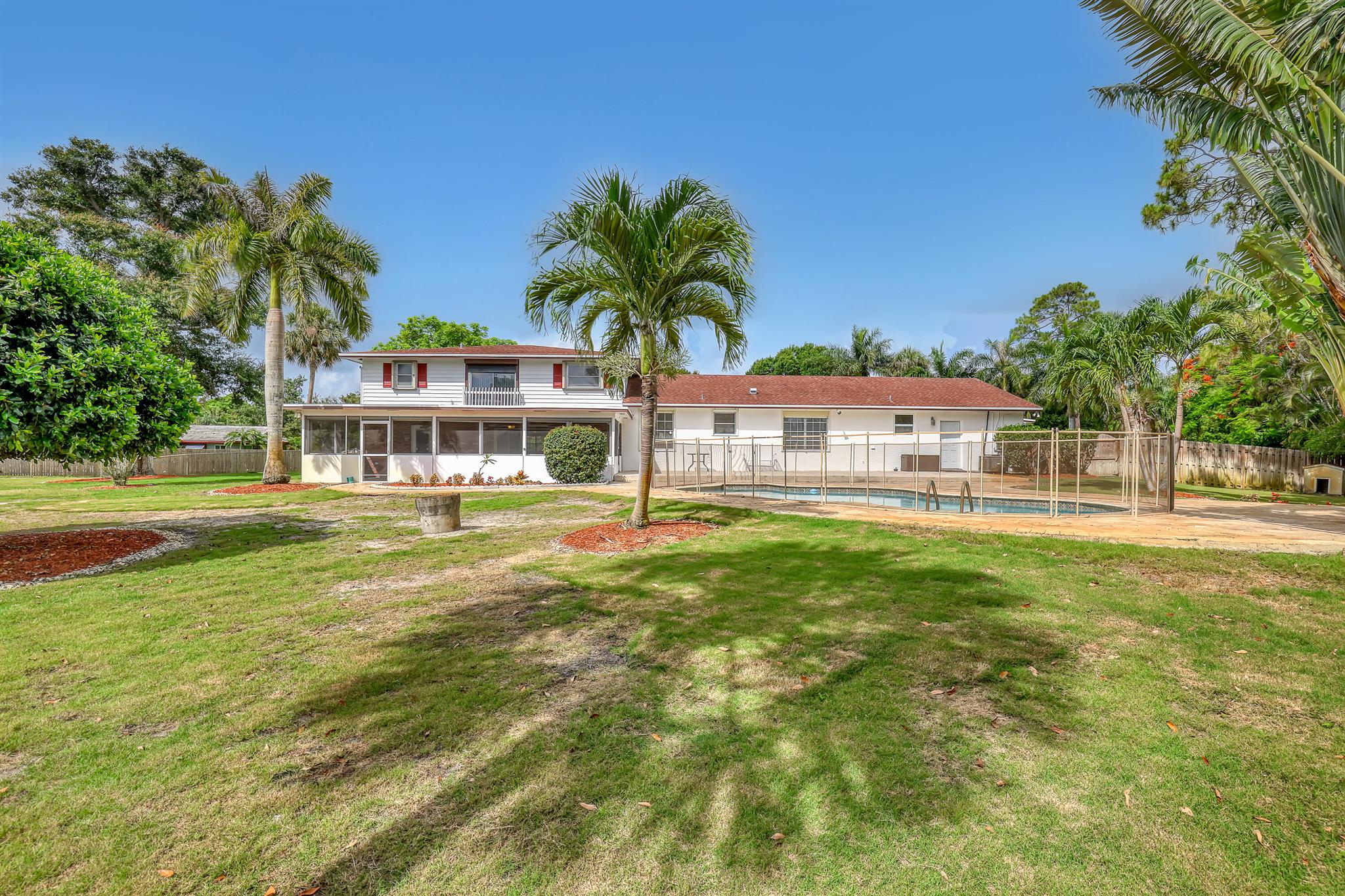 WOODLAND TERRACE 3 - Residential