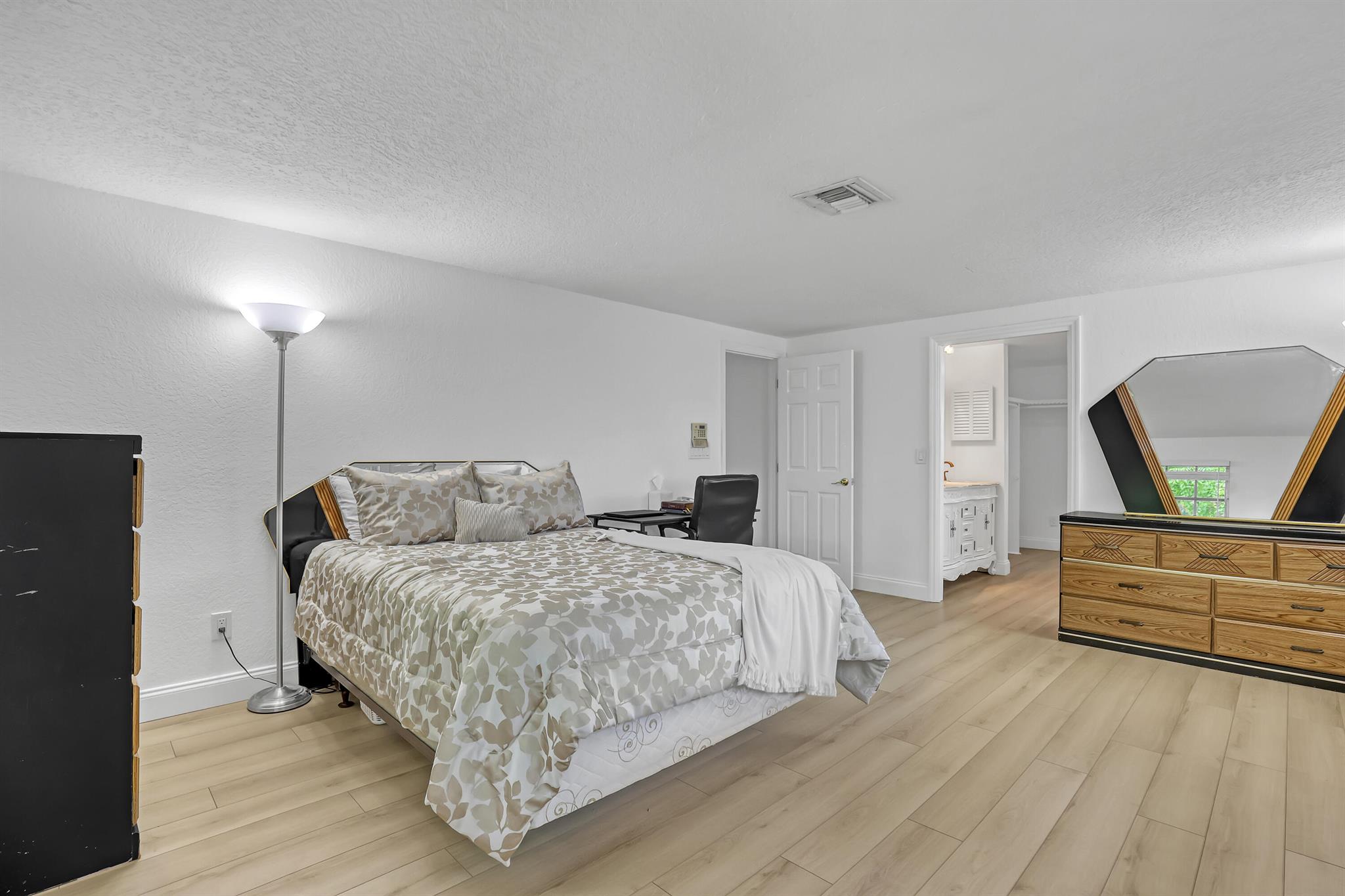 WOODLAND TERRACE 3 - Residential