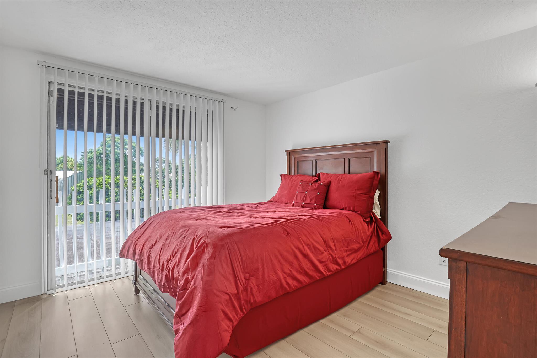 WOODLAND TERRACE 3 - Residential