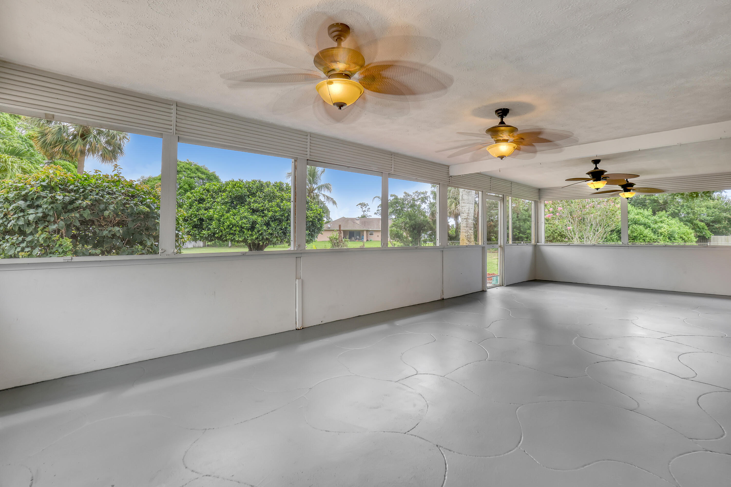 WOODLAND TERRACE 3 - Residential