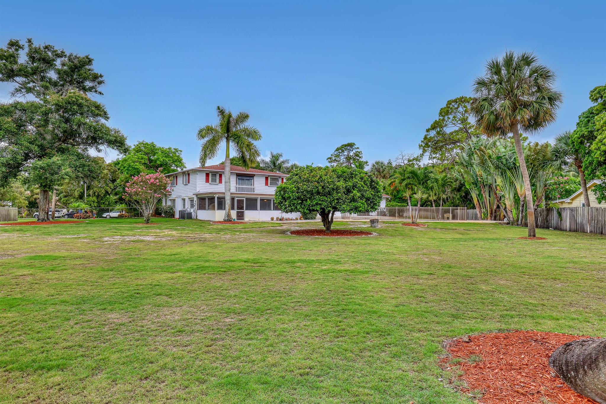 WOODLAND TERRACE 3 - Residential