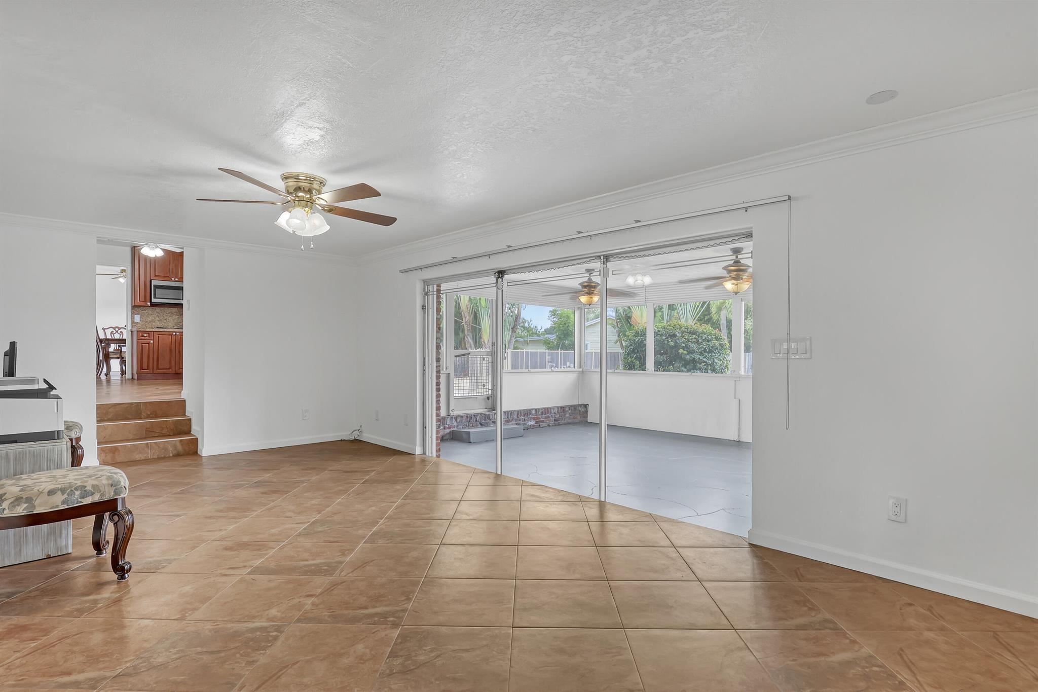 WOODLAND TERRACE 3 - Residential