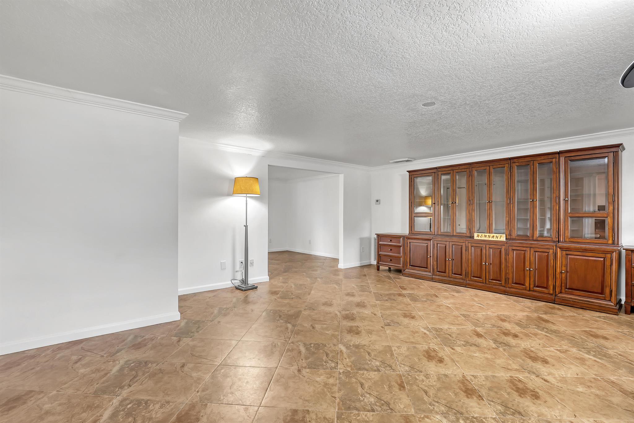 WOODLAND TERRACE 3 - Residential