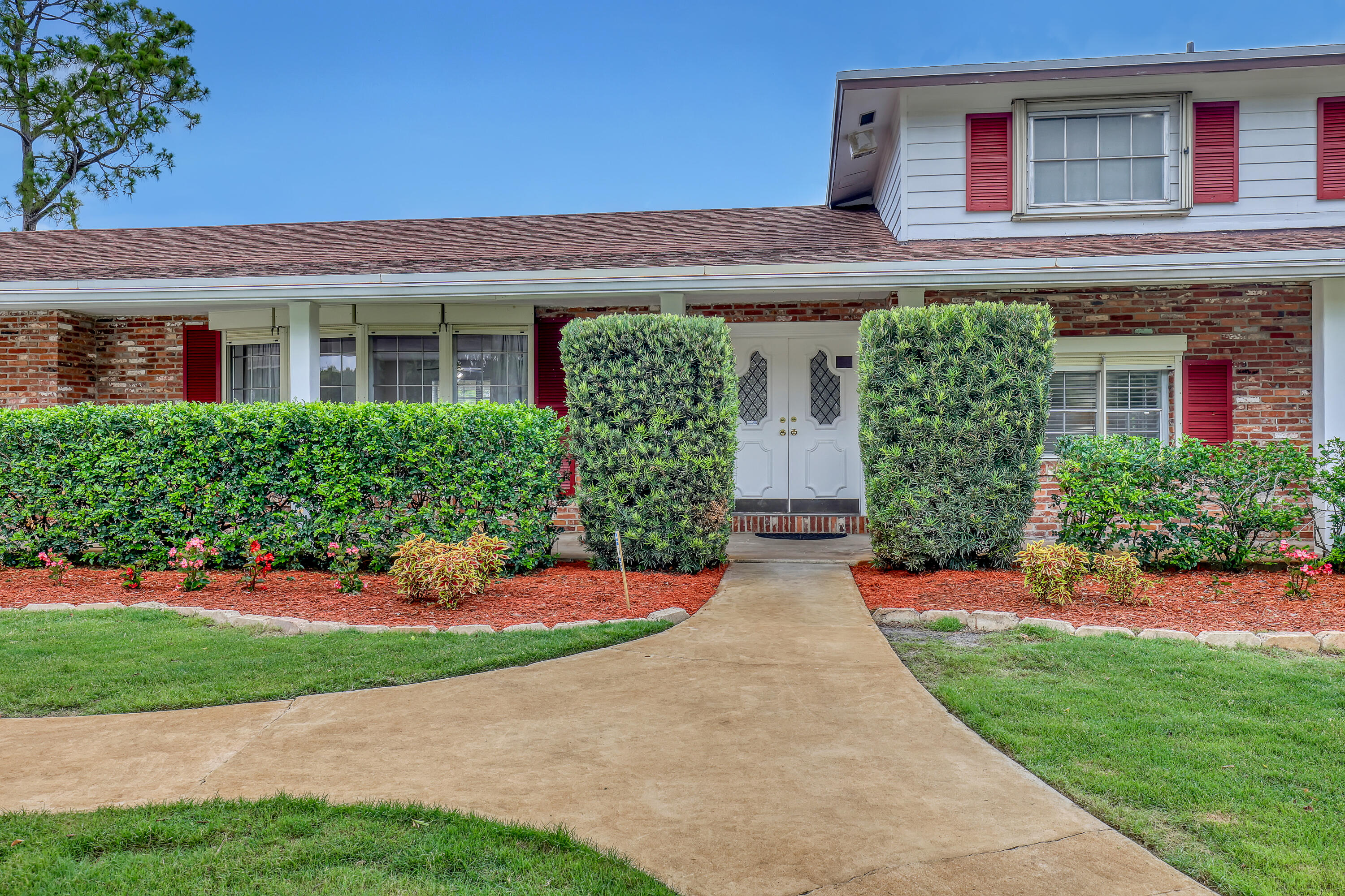 WOODLAND TERRACE 3 - Residential