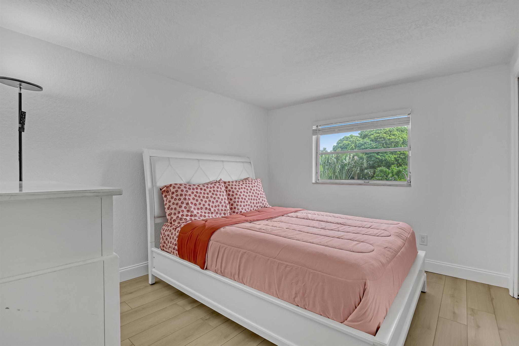 WOODLAND TERRACE 3 - Residential